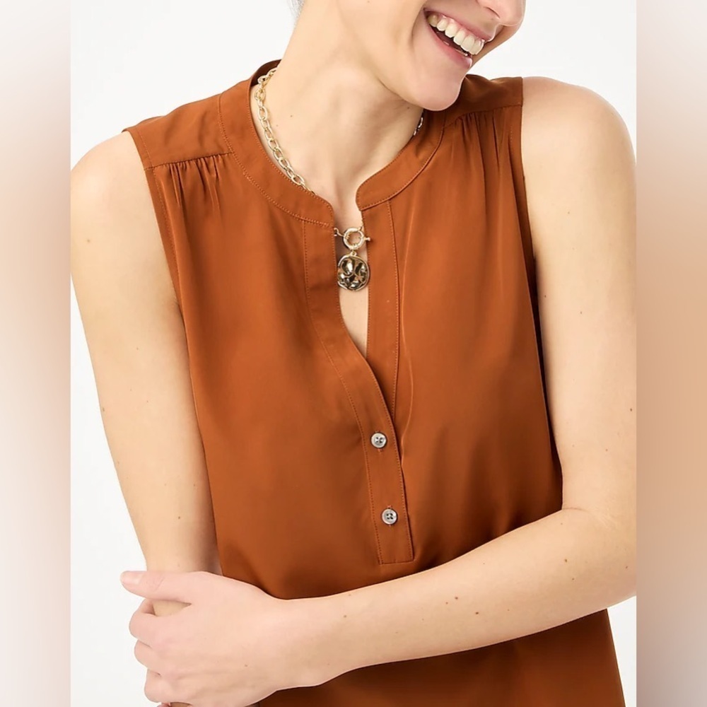 J. Crew Sleeveless V-neck Popover Top - Picture 2 of 3